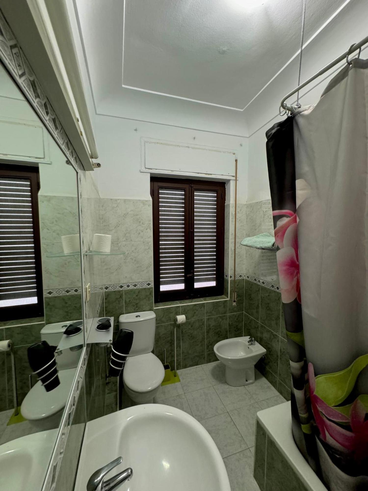 Apartamento Centrico Puente Romano Cordoba Exterior photo